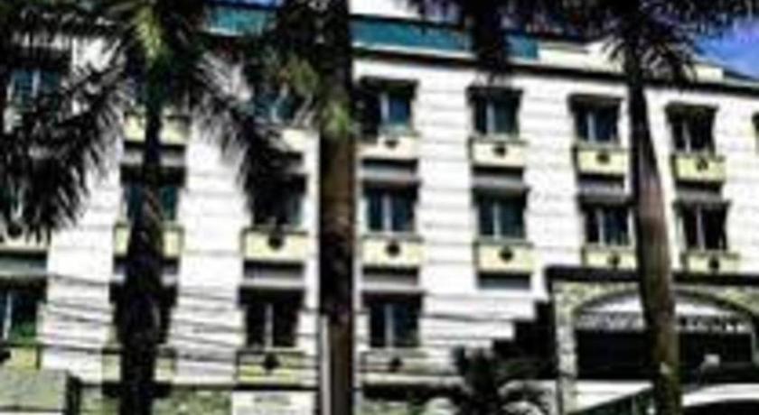 Sleepzzz Hotel Senayan Джакарта Экстерьер фото