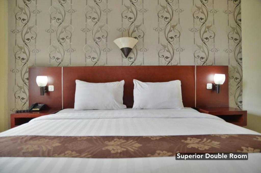 Sleepzzz Hotel Senayan Джакарта Экстерьер фото
